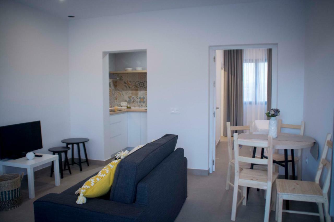 Fernan Perez Apartamentos Madreselva מראה חיצוני תמונה